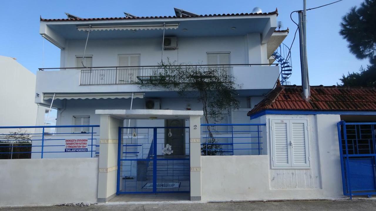 Апартаменты Kostas Family House Като-Ассос Экстерьер фото